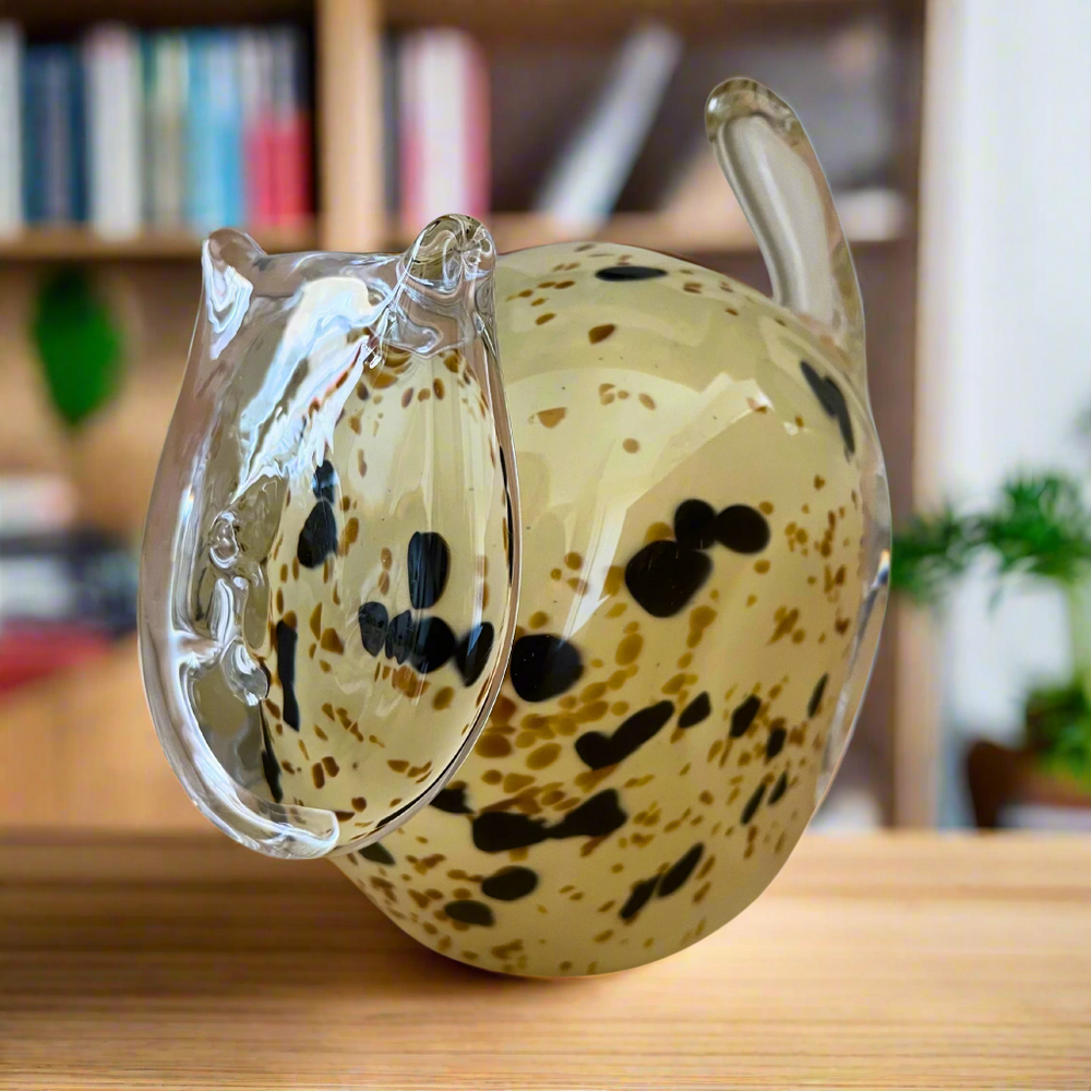 Caithness Purrfect White Spotty Cat Glass Paperweight • The British Emporium