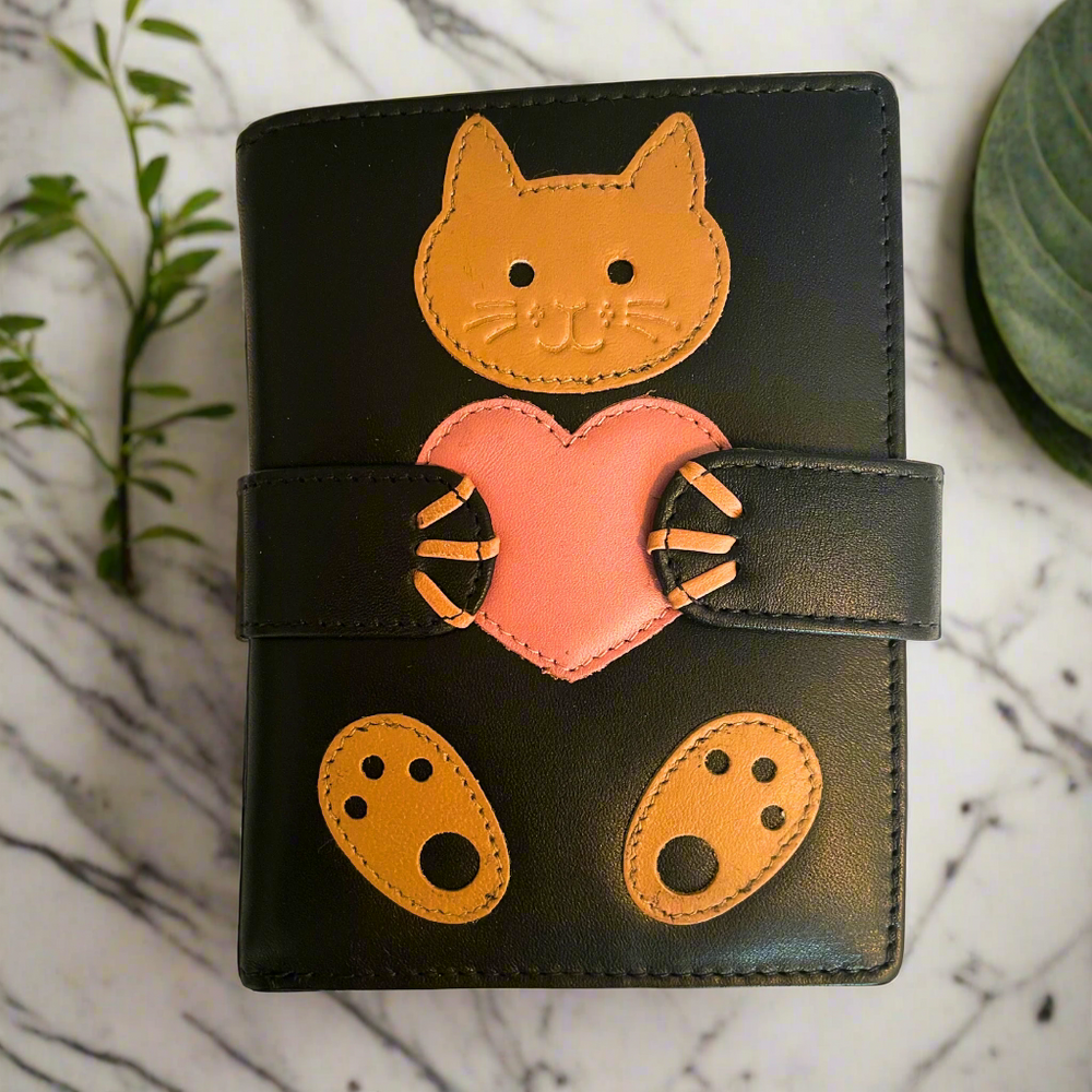 Ciccia Catsanova Leather Flap Purse – Brown Cat & Heart Design