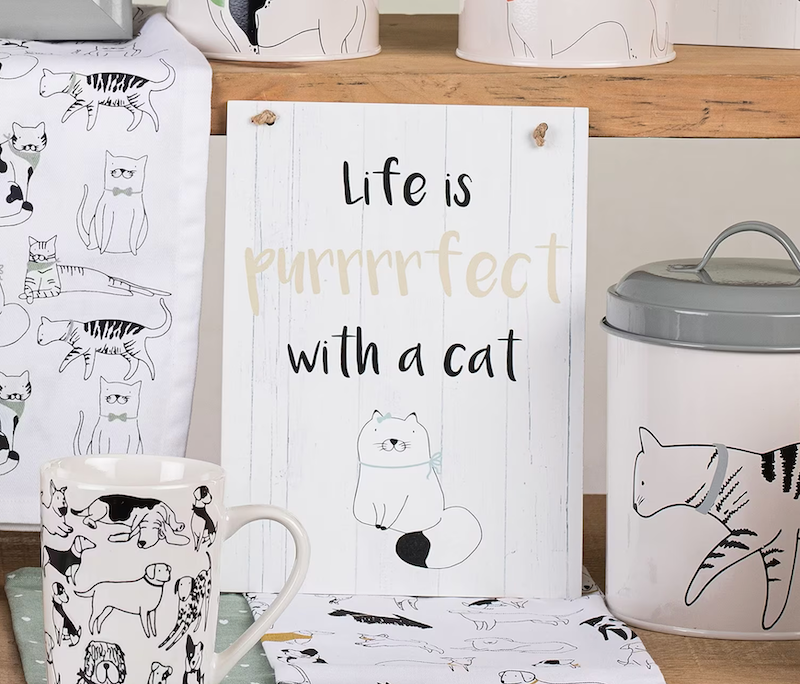 Life is Purrrrfect With a Cat Wooden Hanging Sign