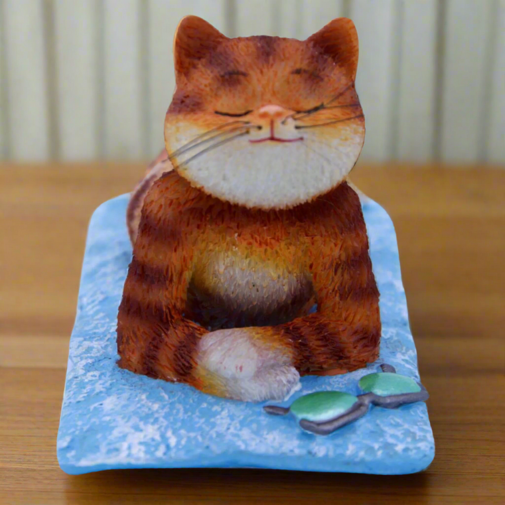 9 Lives Costa Cat Ginger Figurine