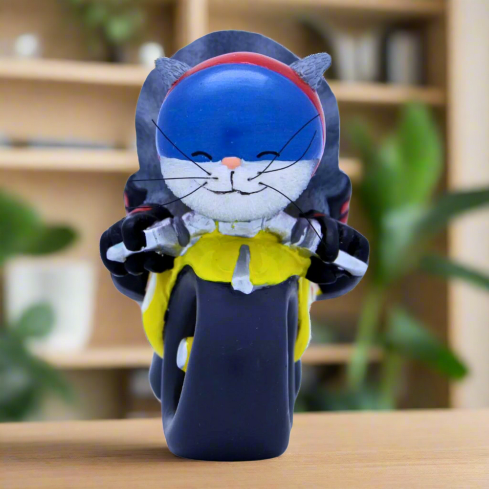 9 Lives Route 99 Grey Cat Figurine