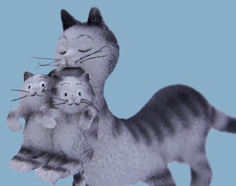 Dubout - Mum and her Babies Cat Figurine